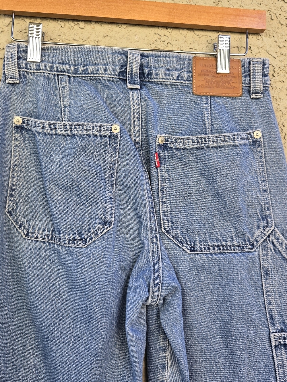Levi's Dad Utility Blue Straight-Leg Women’s Jeans - Picture 10 of 12